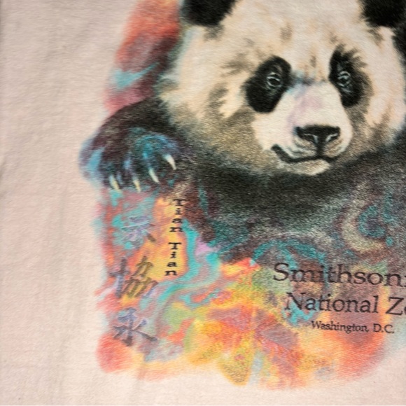 🐼💥 Smithsonian National Zoo Panda Tee (Oversized & So Cute!) - Picture 2 of 9